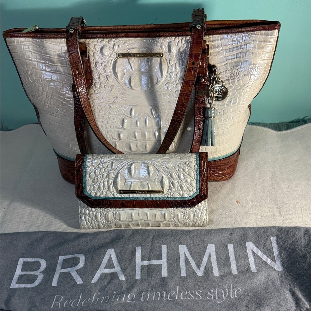 Brahmin Medium Asher White Off Shell  with Brown Trim and Wallet
